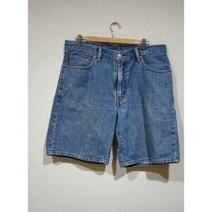 Levi's 550 Jean Shorts Men's Size 36 Denim Medium Wash Relaxed Fit Bermuda